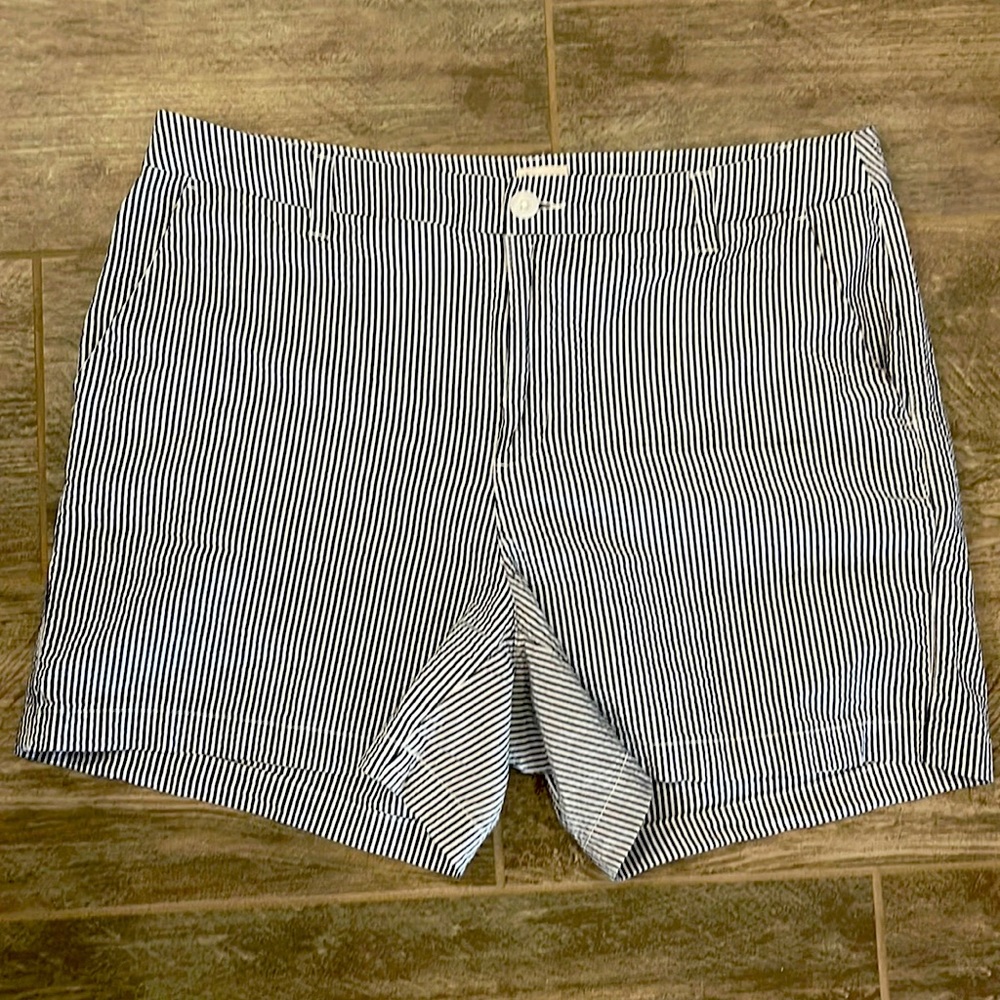 A New Day Striped Shorts Size 14